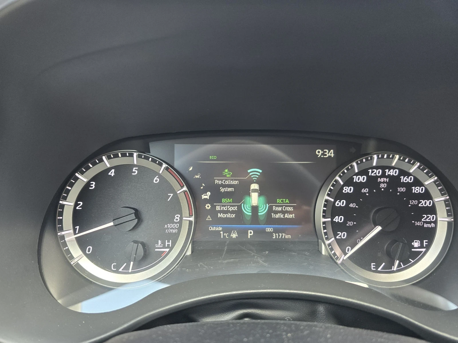 Toyota Highlander AWD 3200km, НОВА - изображение 9