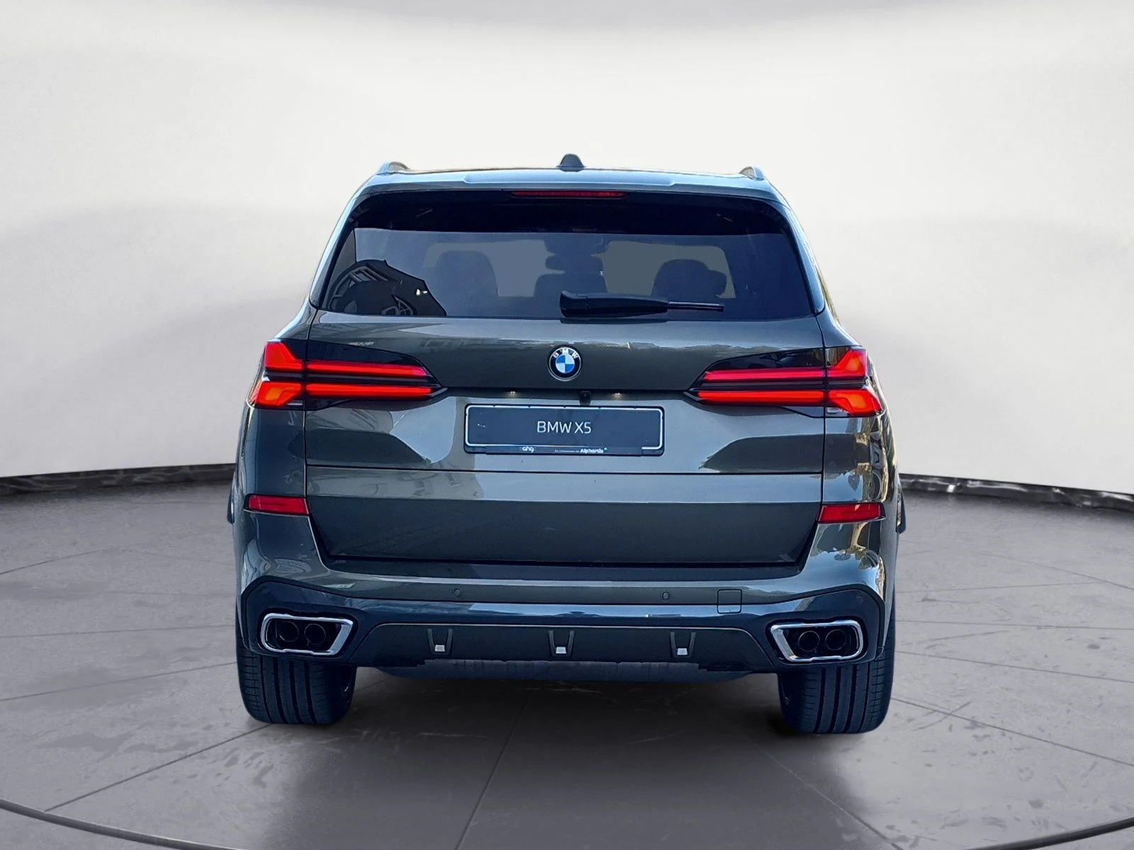 BMW X5 4.0 i XDrive - изображение 3
