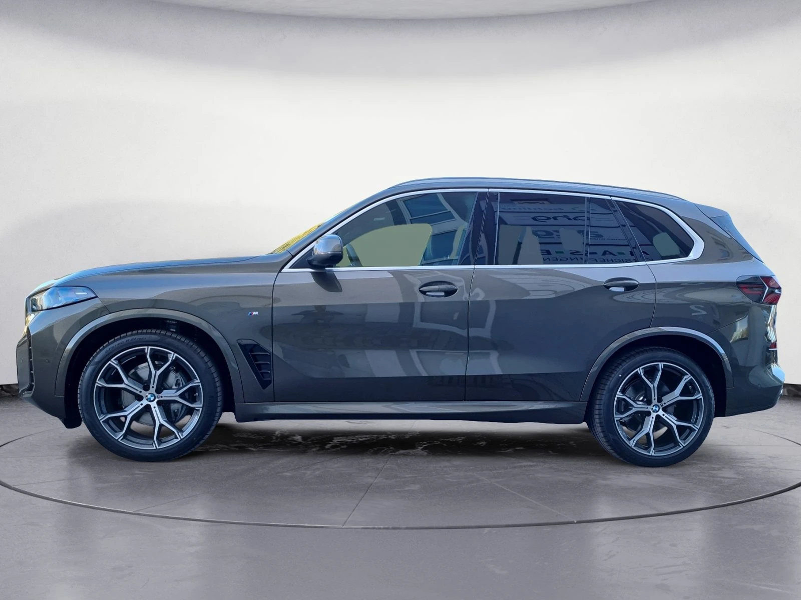 BMW X5 4.0 i XDrive - изображение 6