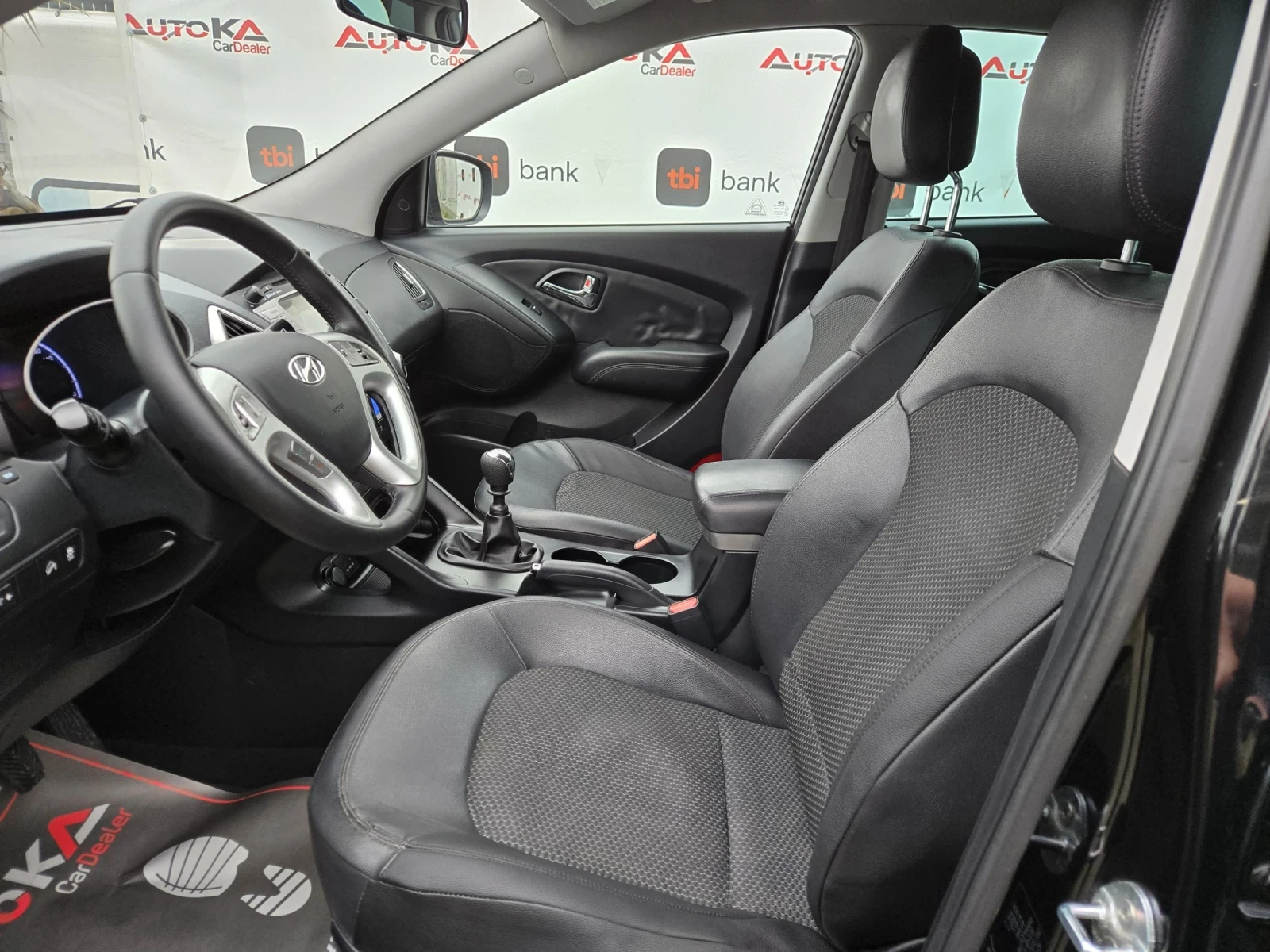 Hyundai IX35 1.7CRDI-116кс= 6СКОРОСТИ= НАВИ= ПОДГРЕВ= KEYLESS - изображение 7