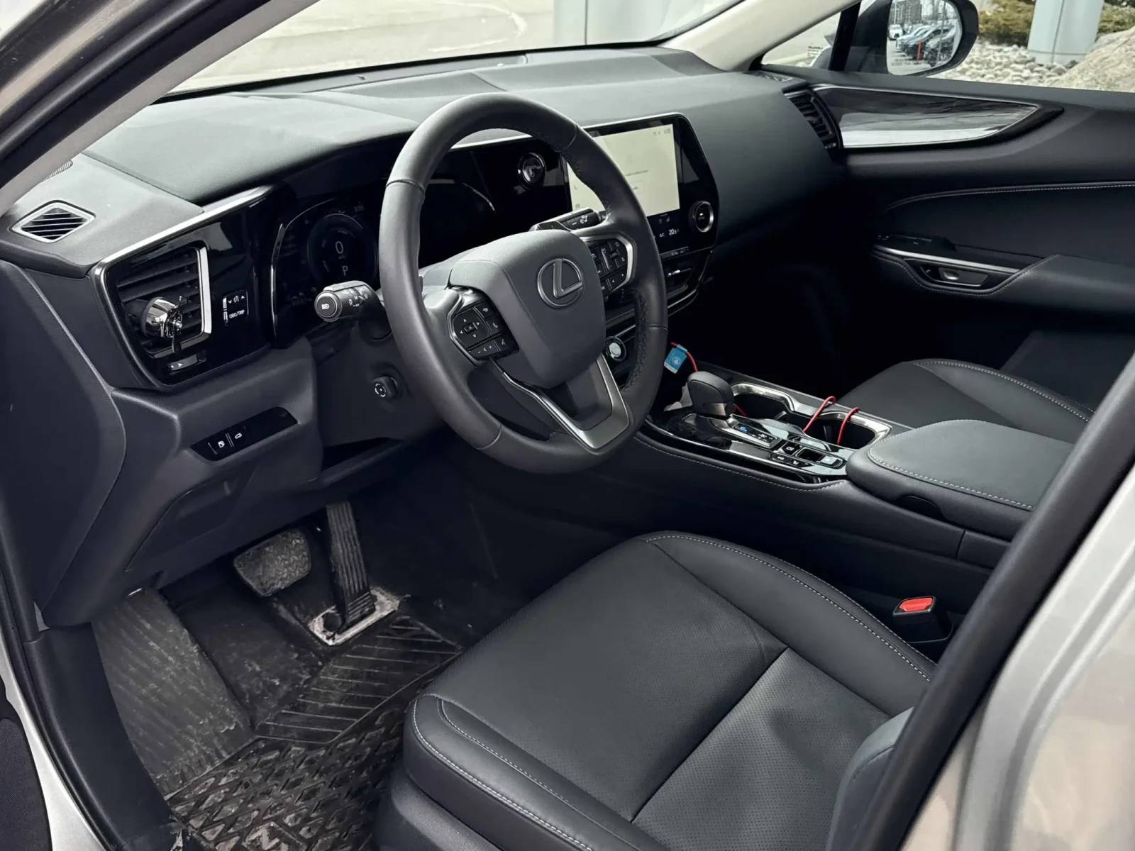 Lexus NX 350h * * CARFAX * * АВТО КРЕДИТ * * , снимка 8 - Автомобили и джипове - 53864062