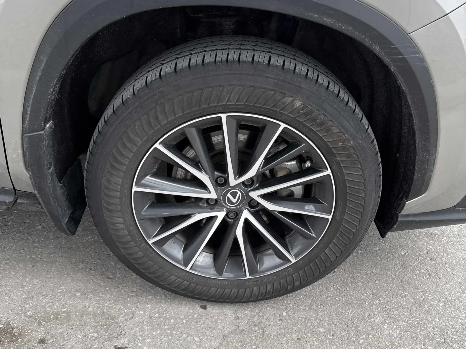 Lexus NX 350h * * CARFAX * * АВТО КРЕДИТ * * , снимка 6 - Автомобили и джипове - 53864062