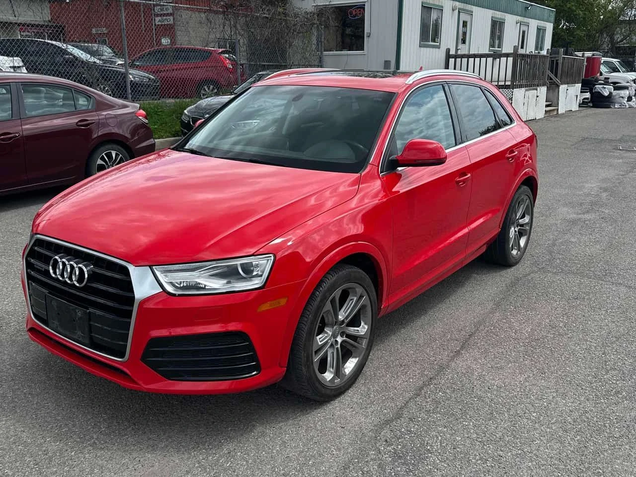 Audi Q3 * PROGRESSIV * АВТОКРЕДИТ БЕЗ ПЪРВОНАЧАЛНА ВНОСКА