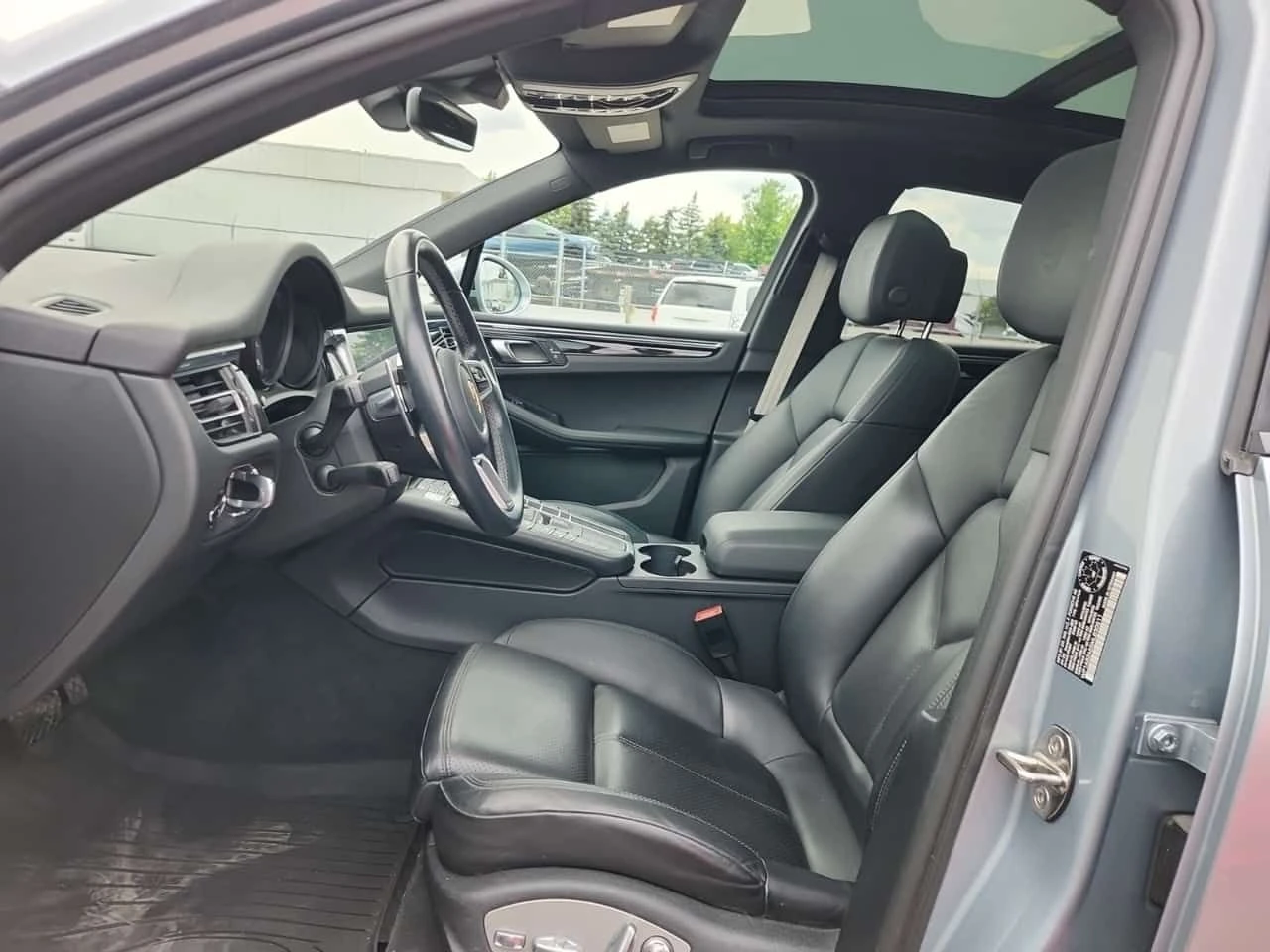 Porsche Macan S | CARFAX | БЕЗ ПЪРВОНАЧАЛНА ВНОСКА, снимка 8 - Автомобили и джипове - 55094375