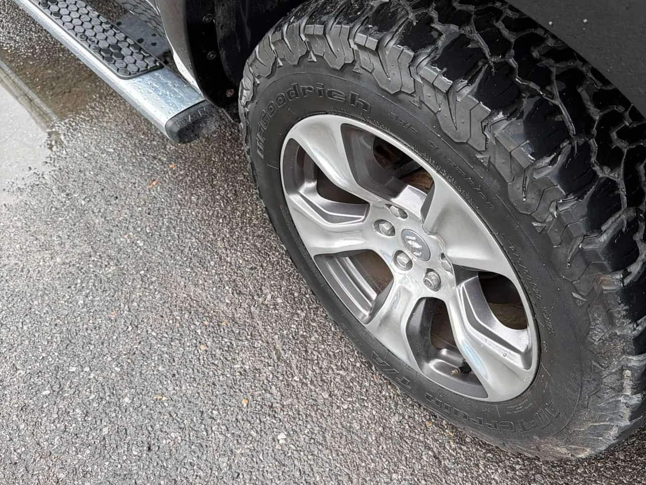 Dodge RAM 1500 * Laramie * АВТОКРЕДИТ БЕЗ ПЪРВОНАЧАЛНА ВНОСКА* , снимка 7 - Автомобили и джипове - 55511560