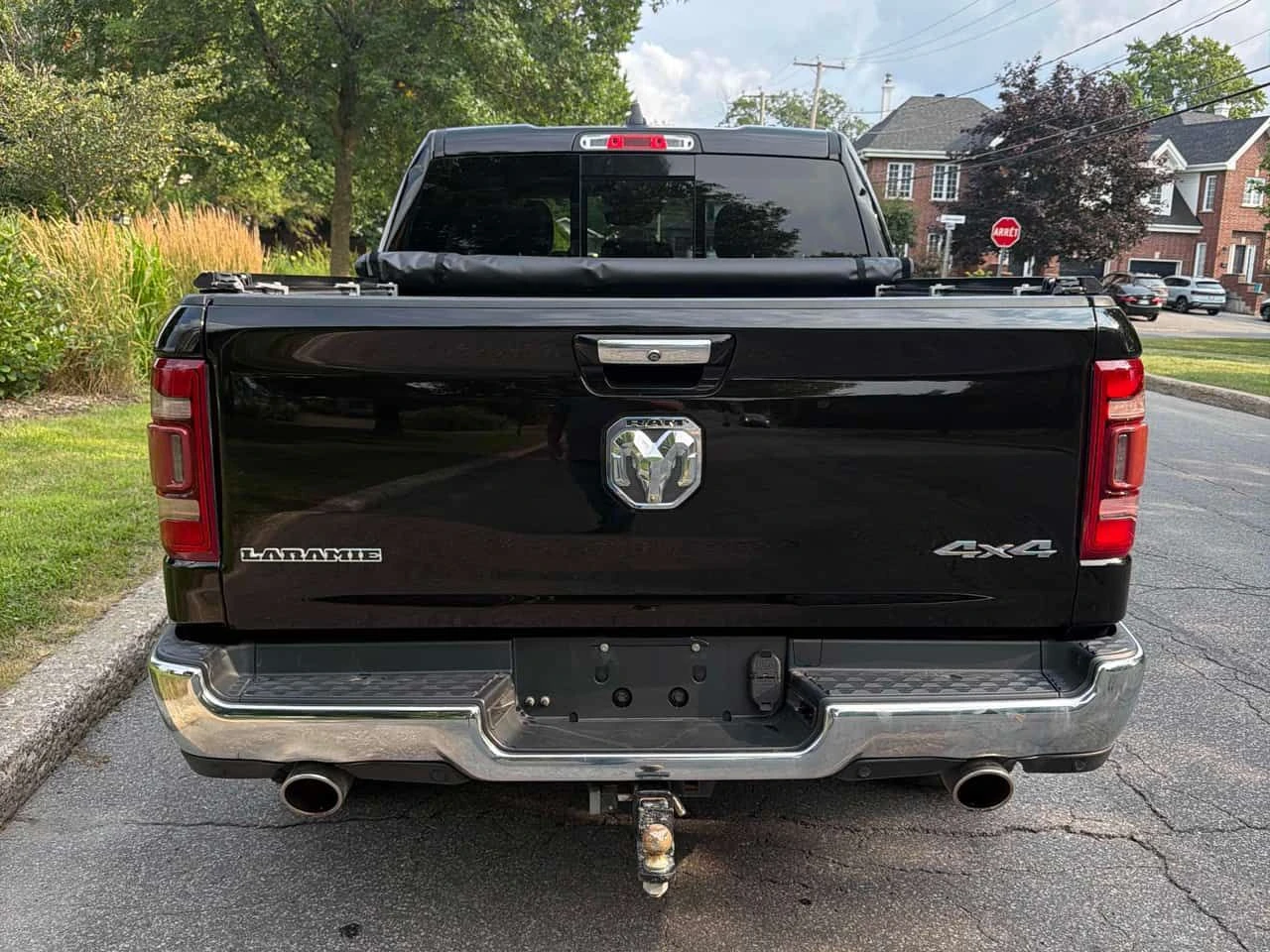 Dodge RAM 1500 * Laramie * АВТОКРЕДИТ БЕЗ ПЪРВОНАЧАЛНА ВНОСКА* , снимка 4 - Автомобили и джипове - 55511560