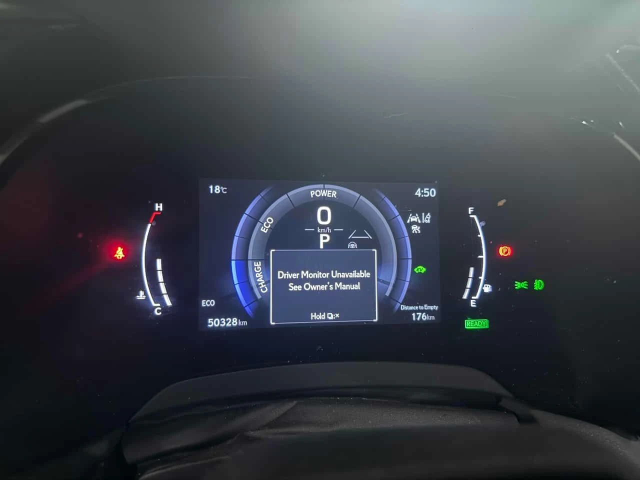 Lexus RX 500h  CARFAX, снимка 8 - Автомобили и джипове - 55538781