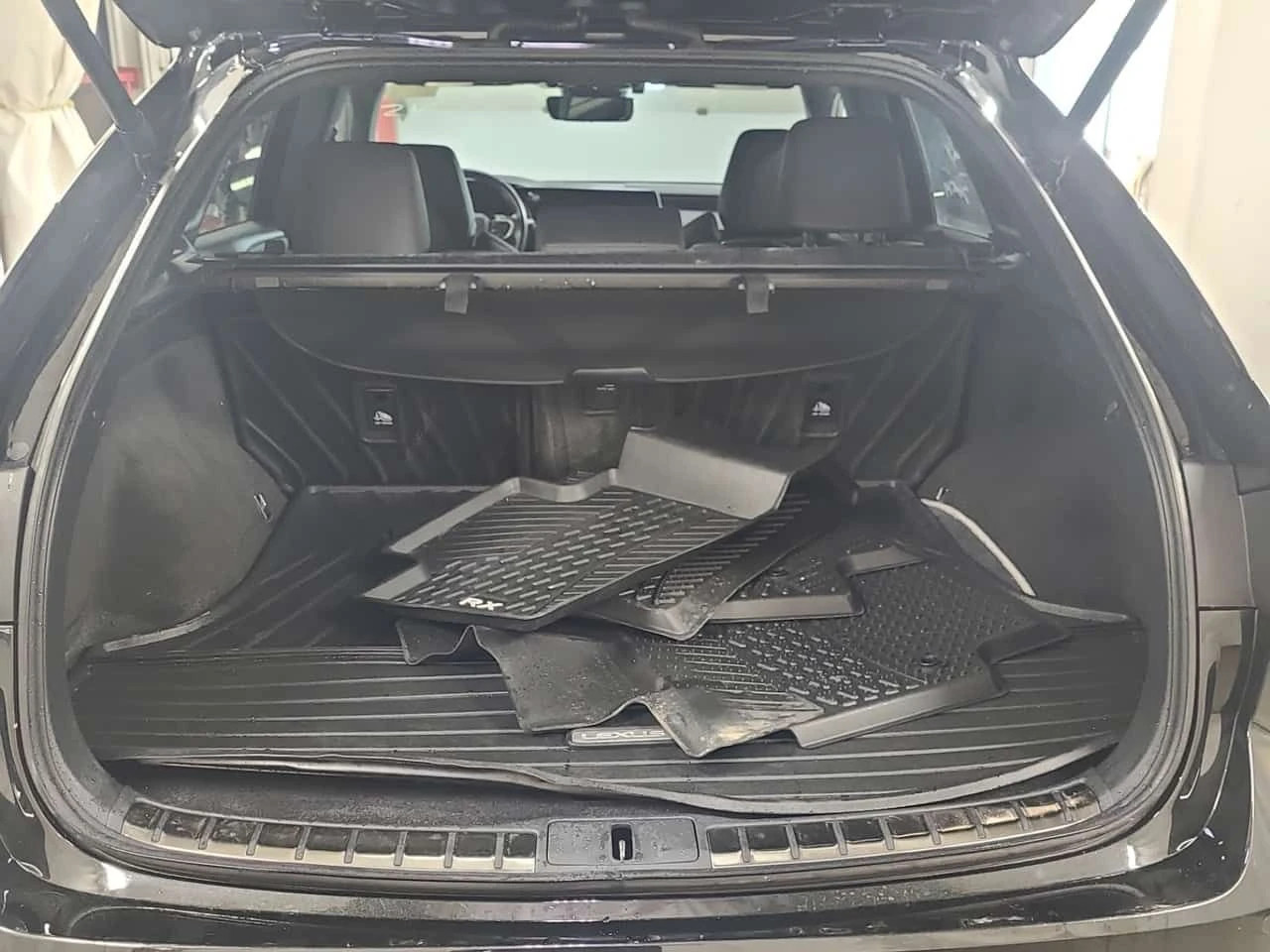 Lexus RX 350  * CARFAX * ДИСТРОНИК * ОБДУХВАНЕ * HEAD-UP * , снимка 14 - Автомобили и джипове - 55547320