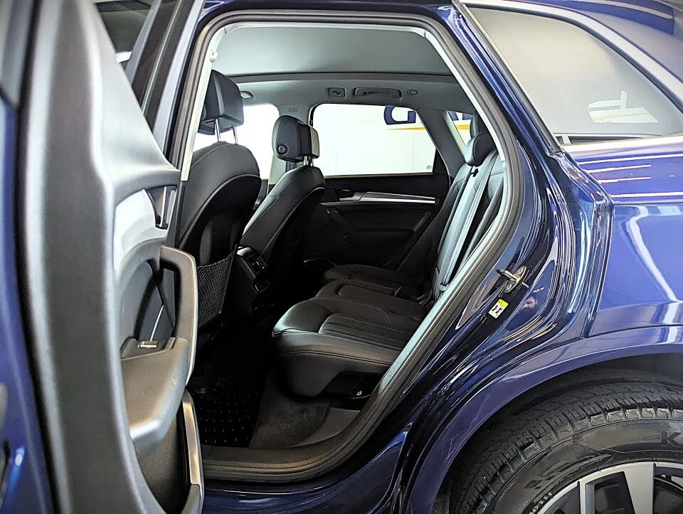 Audi Q5 * QUATTRO * PANO * Автокредит * (Цена до България), снимка 16 - Автомобили и джипове - 55587630
