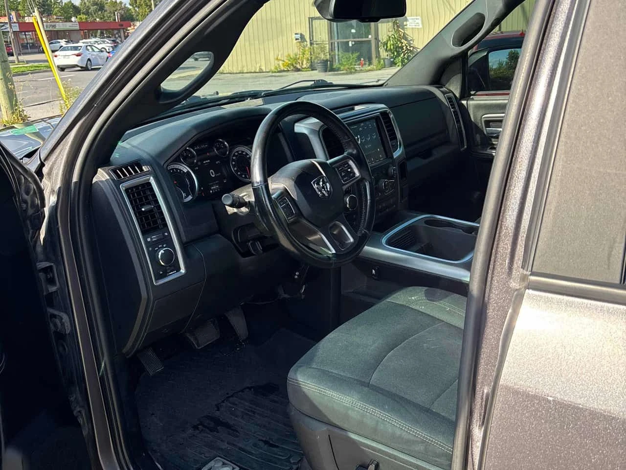 Dodge RAM 1500 Warlock| ПОДГРЕВИ| NAVI| KEYLESS| , снимка 5 - Автомобили и джипове - 55639467