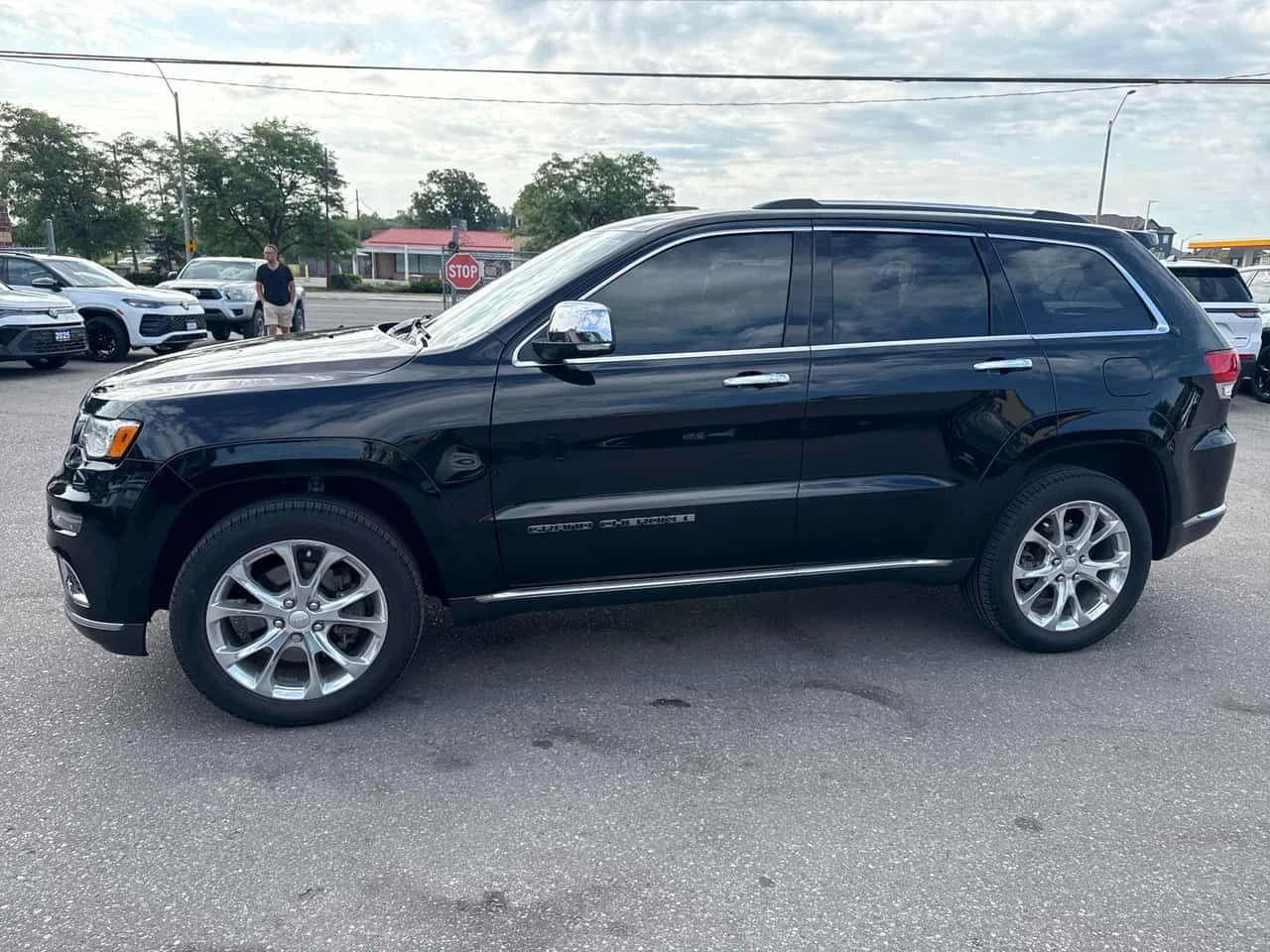 Jeep Grand cherokee * Summit * АВТОКРЕДИТ БЕЗ ПЪРВОНАЧАЛНА ВНОСКА* , снимка 2 - Автомобили и джипове - 55651363
