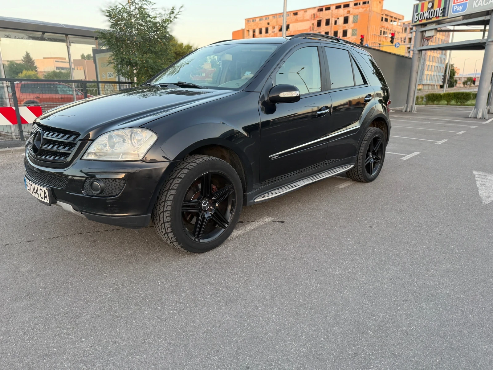 Mercedes-Benz ML 280, снимка 7 - Автомобили и джипове - 55980139
