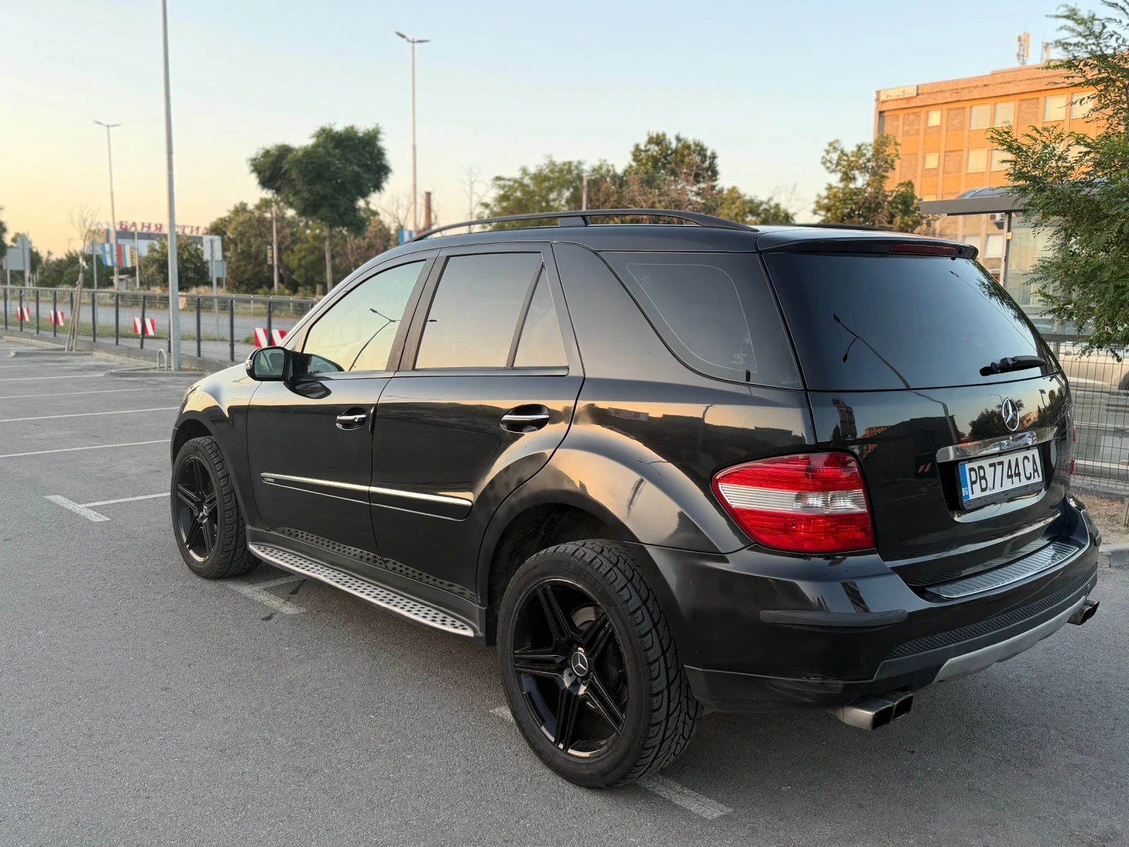 Mercedes-Benz ML 280, снимка 3 - Автомобили и джипове - 55980139