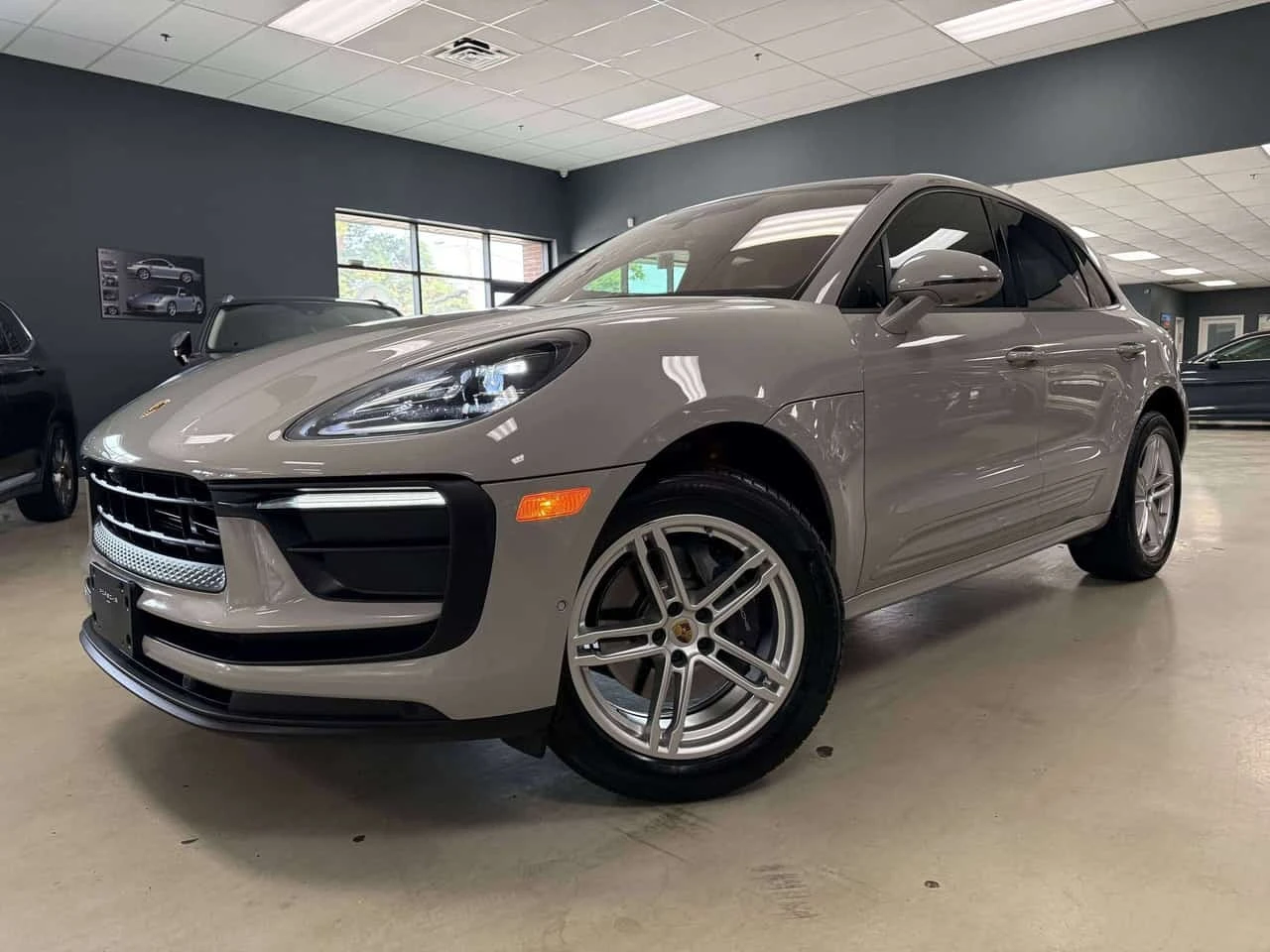 Porsche Macan * 2.0 AWD* * PARK ASSIST* * 360 CAMERA* * * CARFAX | Mobile.bg � ����������� 11