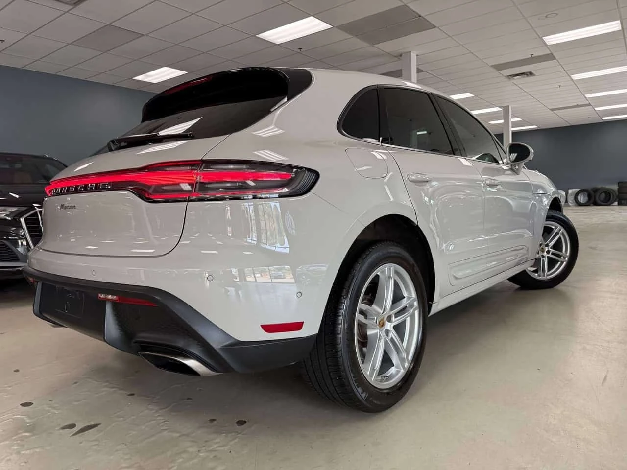 Porsche Macan * 2.0 AWD* * PARK ASSIST* * 360 CAMERA* * * CARFAX | Mobile.bg � ����������� 14