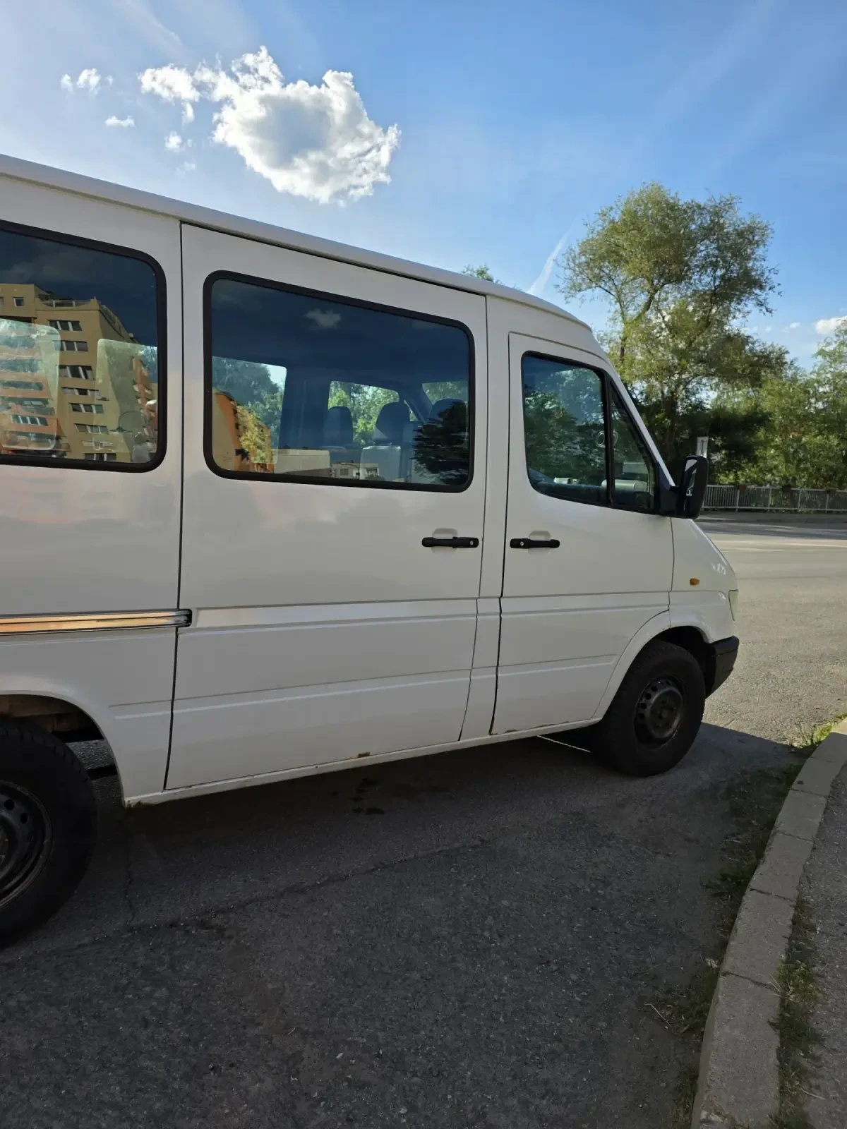 Mercedes-Benz Sprinter 212  - изображение 6