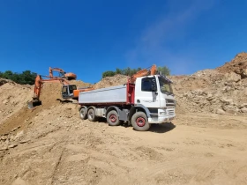 Daf CF Самосвал, снимка 12