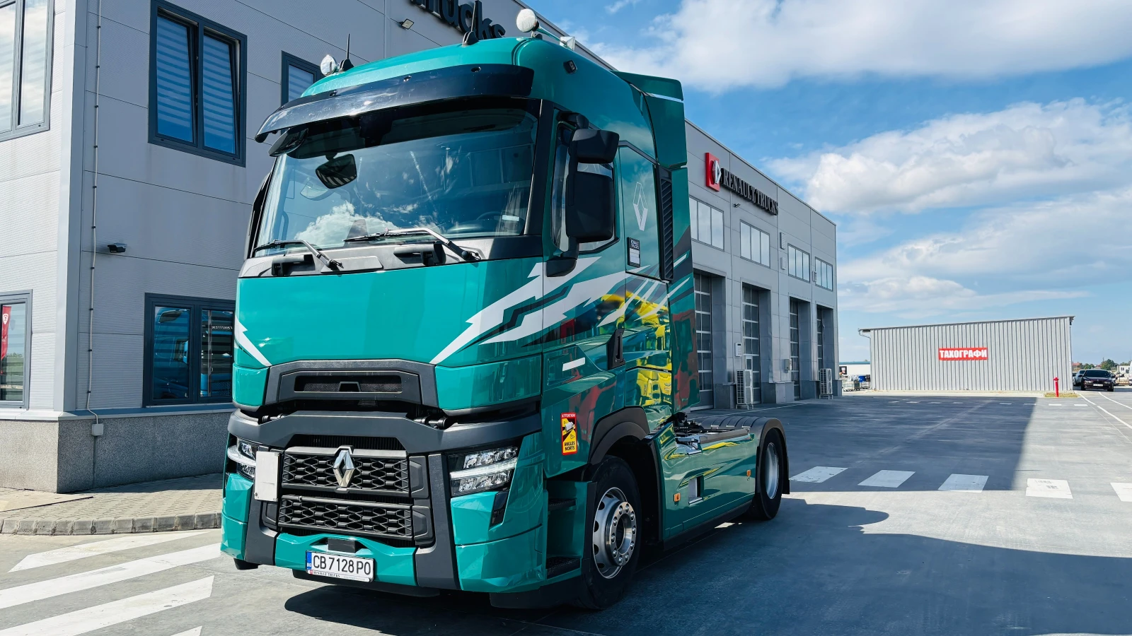 Renault T * *    *  | Mobile.bg   1