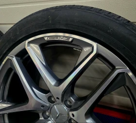 Гуми с джанти Pirelli 275/45R21, снимка 2