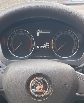 Skoda Rapid  Liftback, снимка 16