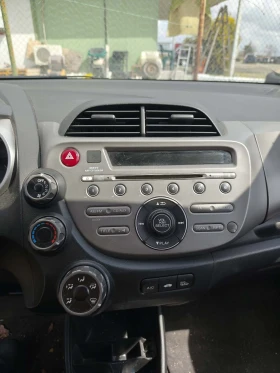 Honda Jazz I-VTEC ГАЗ, снимка 6