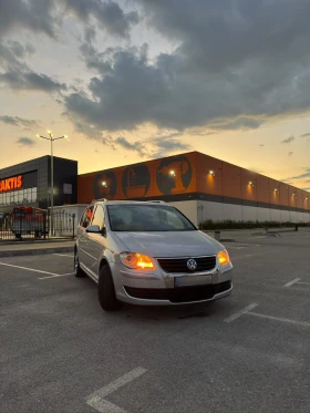 VW Touran 2.0 Ecofuel Park assist | Mobile.bg    4