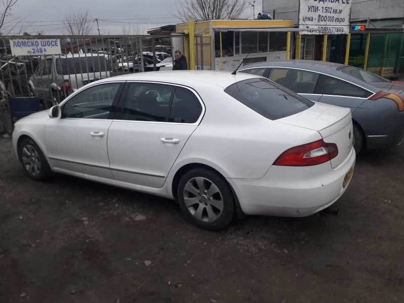 Skoda Superb 1.9TDI-105  к. с, снимка 3 - Автомобили и джипове - 39295170