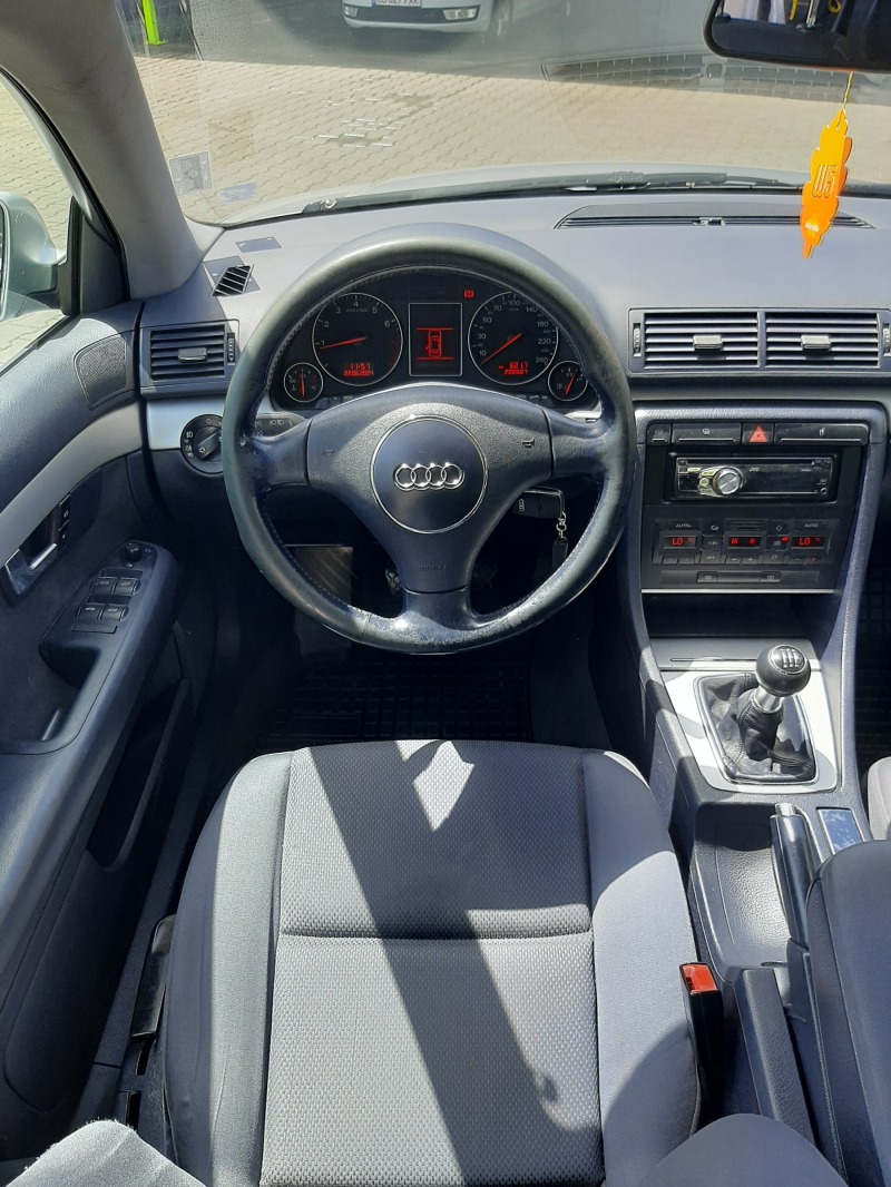 Audi A4, снимка 4 - Автомобили и джипове - 46412733