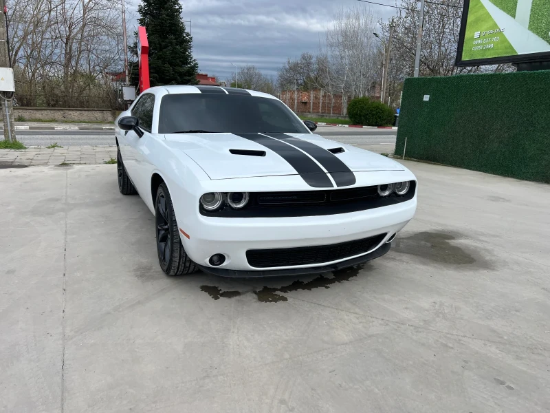 Dodge Challenger