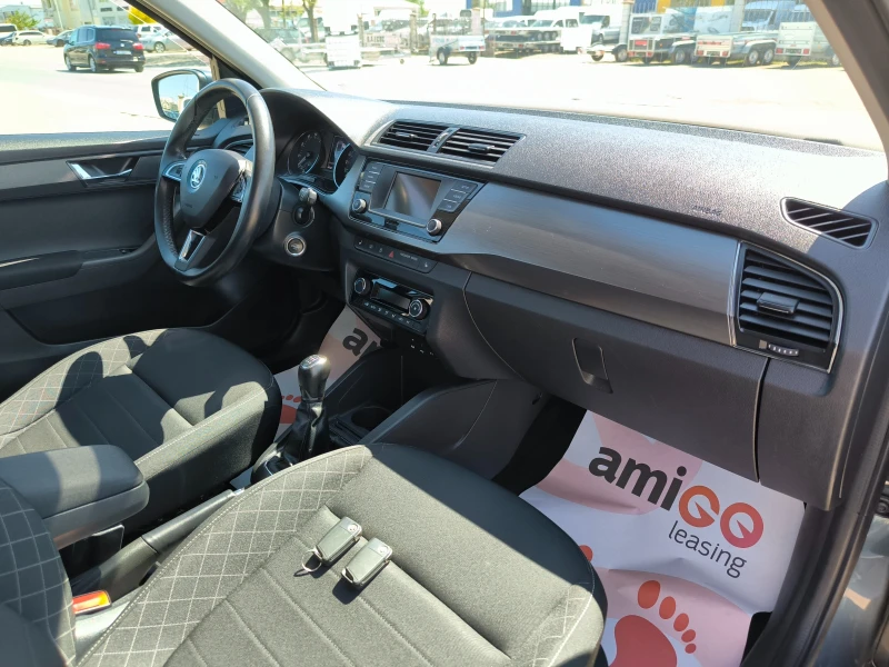 Skoda Fabia 1.0TSI 110hp EURO6, снимка 10 - Автомобили и джипове - 50088238