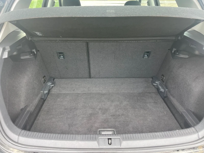 VW Golf 1.2TSI-HI-LINE-ITALIA, снимка 12 - Автомобили и джипове - 50453536