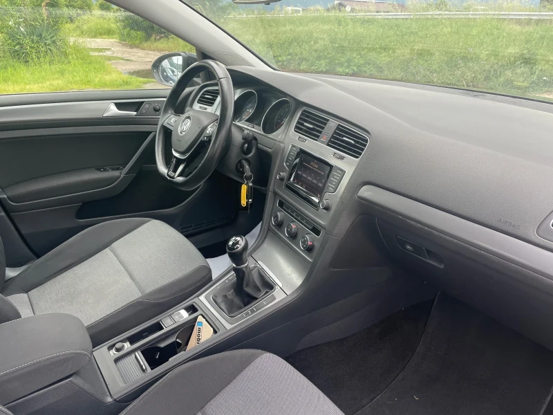 VW Golf 1.2TSI-HI-LINE-ITALIA, снимка 5 - Автомобили и джипове - 50453536