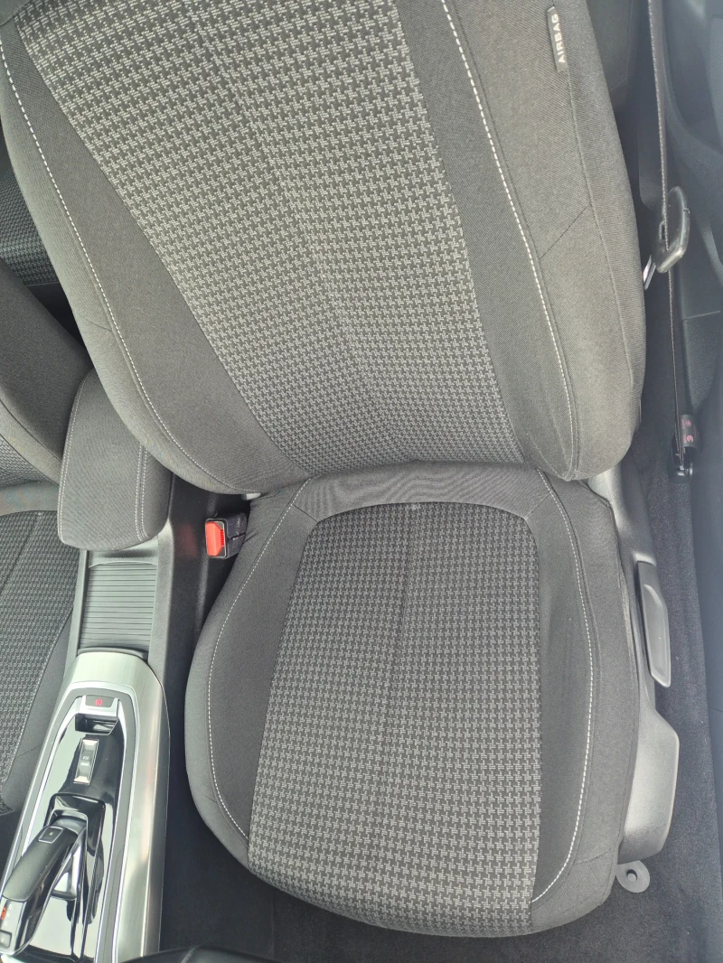 Peugeot 308 1.5 HDI  , снимка 8 - Автомобили и джипове - 52094838