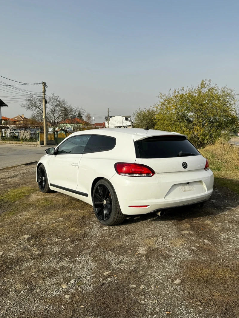 VW Scirocco 2.0TSI, снимка 2 - Автомобили и джипове - 52472674