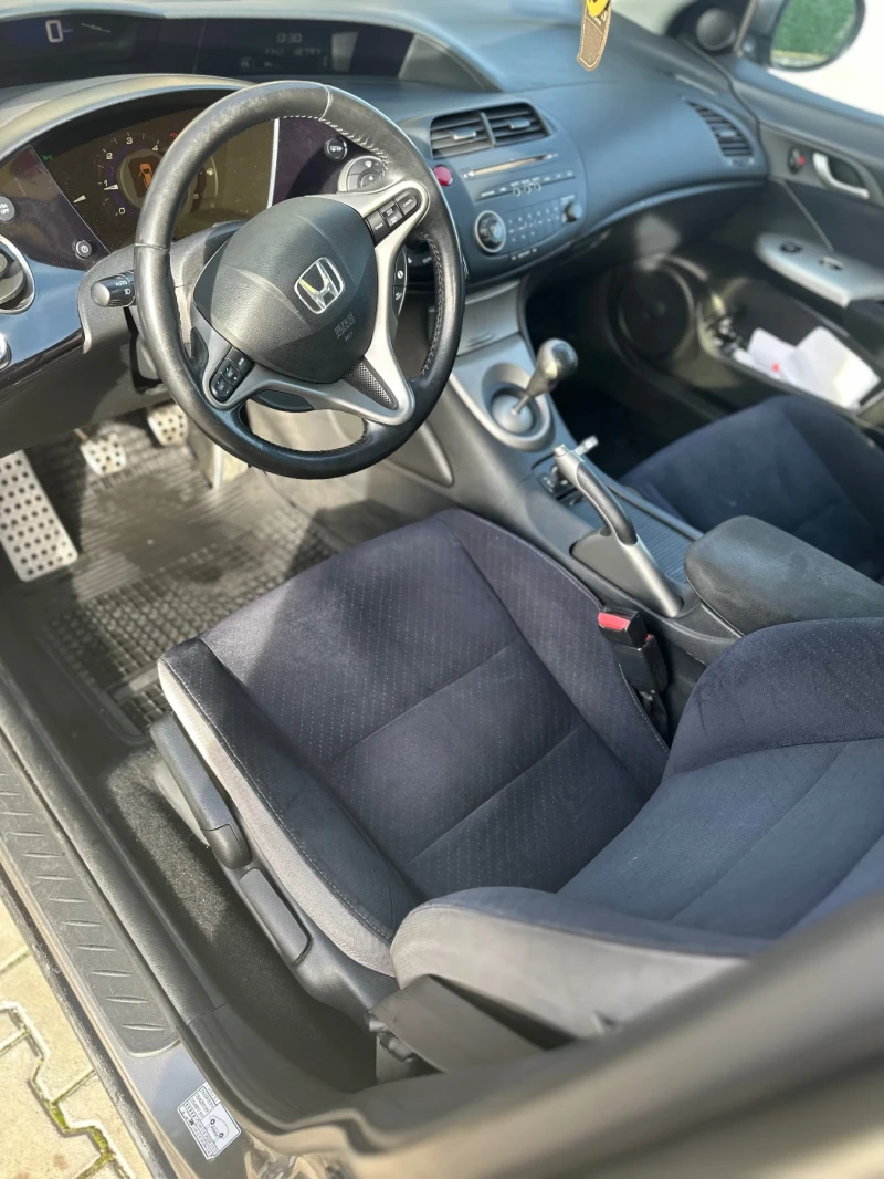 Honda Civic, снимка 8 - Автомобили и джипове - 52842086