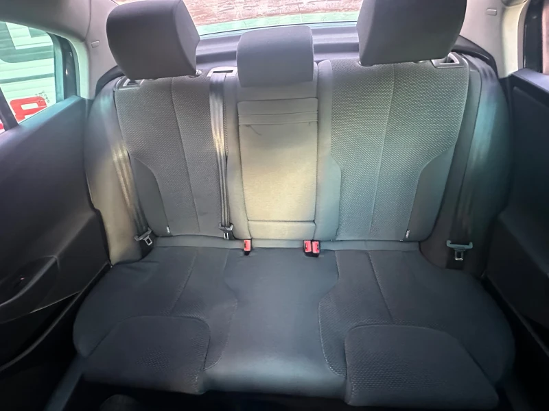 VW Passat 1.9TDI* SEDAN* REALNI KM* , снимка 11 - Автомобили и джипове - 52942800