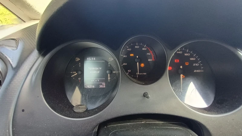 Seat Altea, снимка 10 - Автомобили и джипове - 53447044