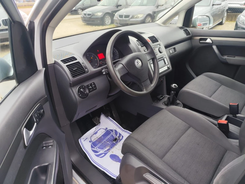 VW Touran 1.9 дизел 90 кс., снимка 11 - Автомобили и джипове - 53510910