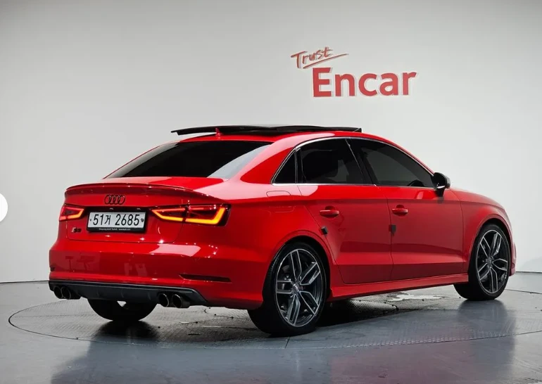 Audi S3 2.0 TFSI QUATTRO - изображение 2