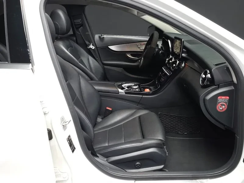 Mercedes-Benz C 200 2.0, снимка 11 - Автомобили и джипове - 54278066