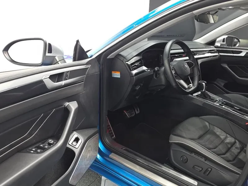VW Arteon 2.0 TDI - САМО 30% АВАНС, снимка 11 - Автомобили и джипове - 55895612