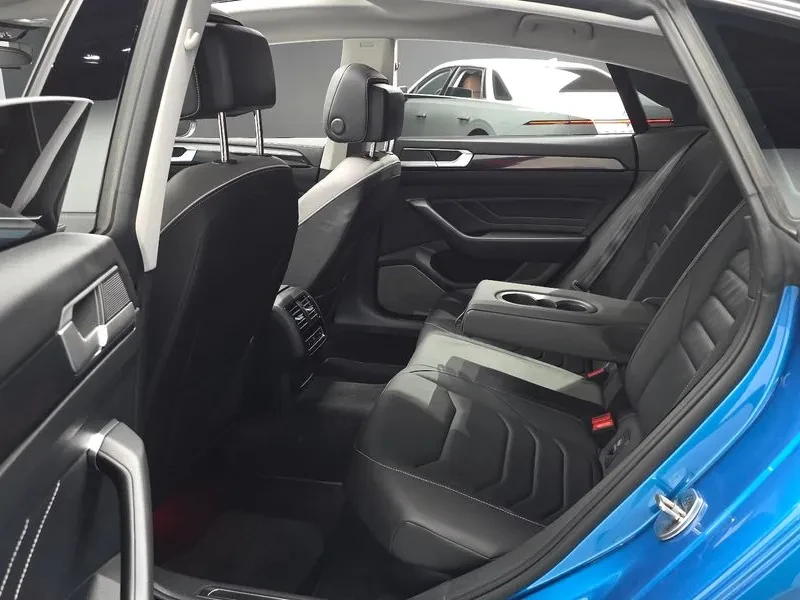 VW Arteon 2.0 TDI - САМО 30% АВАНС, снимка 12 - Автомобили и джипове - 55895612