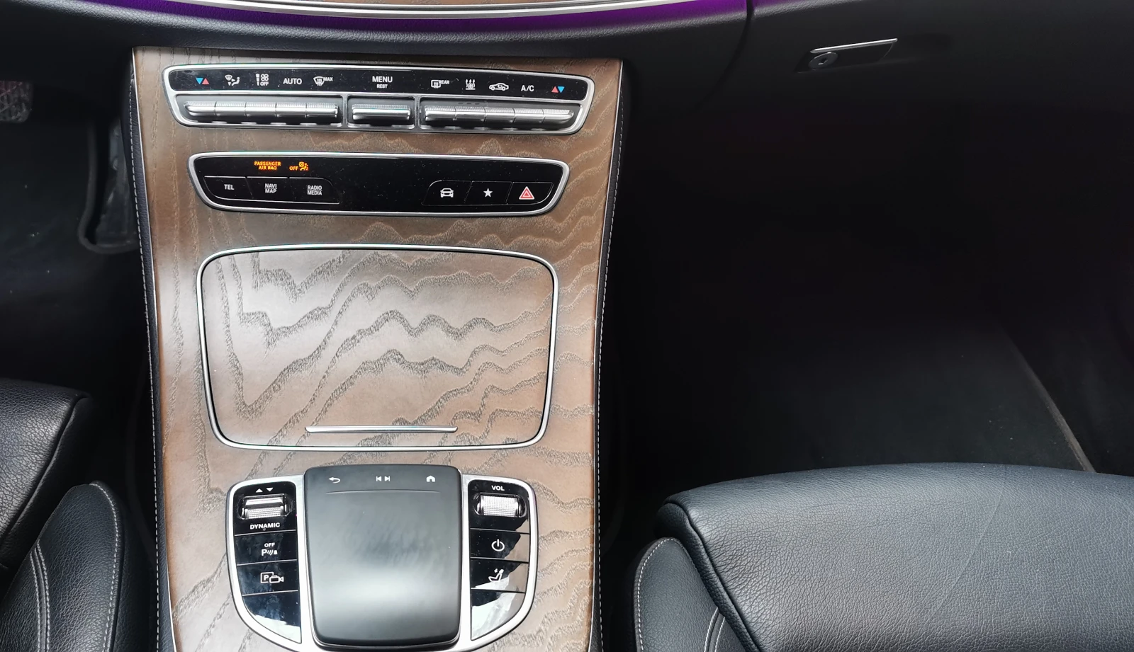 Mercedes-Benz E 300 de/AMG-Line /360 Camera/Panorama/Burmester/���� | Mobile.bg � ����������� 15