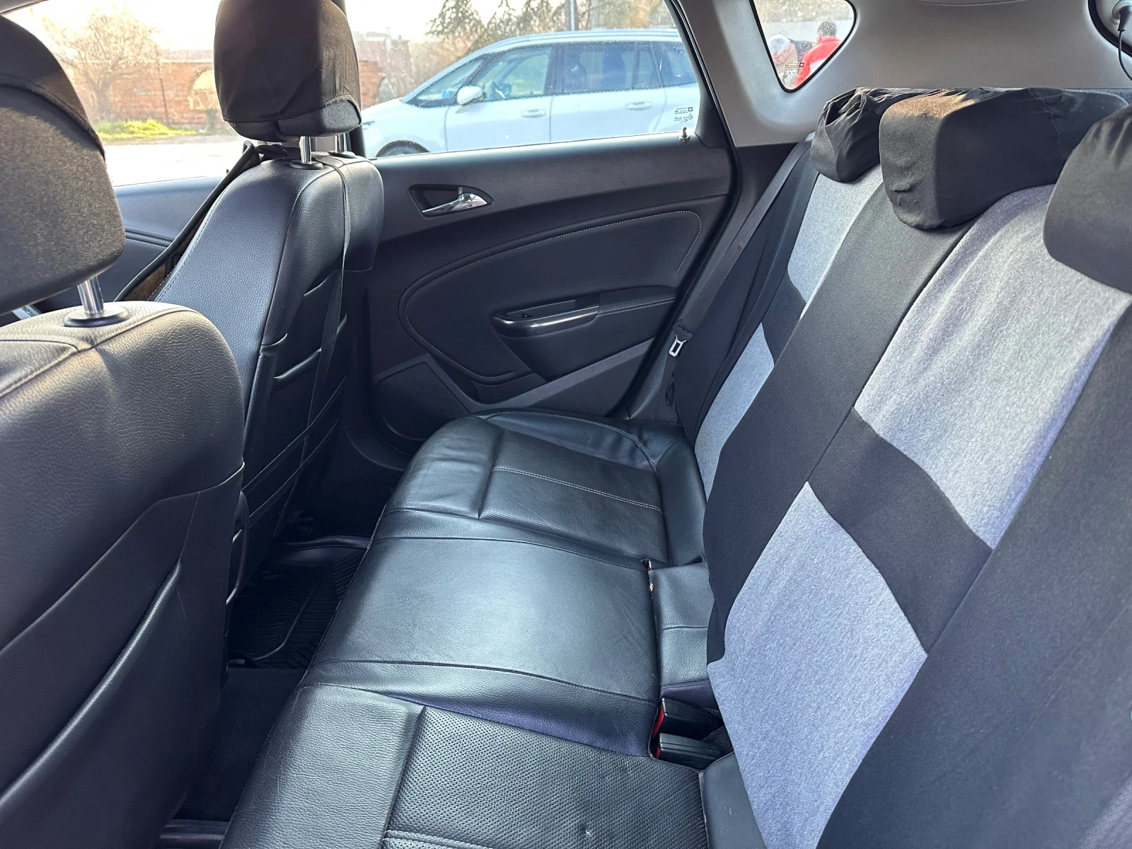 Opel Astra 1.7 CDTI - изображение 5