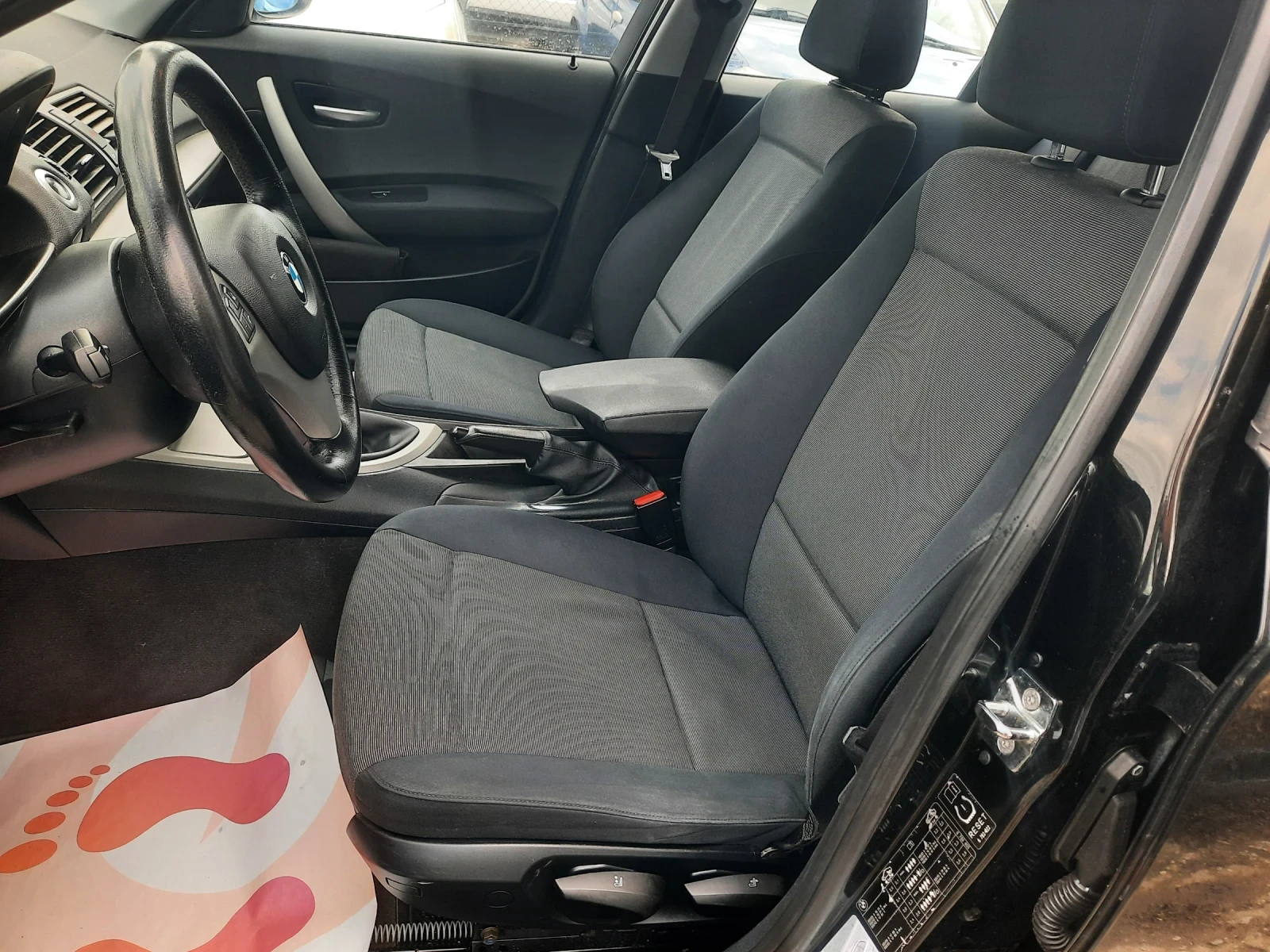 BMW 116 1.6i ПЕРФЕКТНА!! - изображение 8