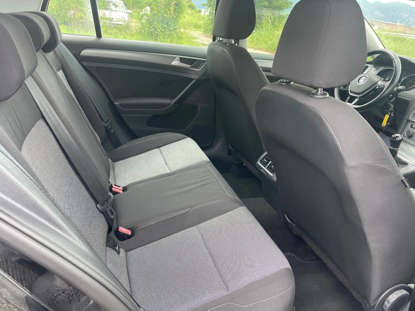VW Golf 1.2TSI-HI-LINE-ITALIA - изображение 7