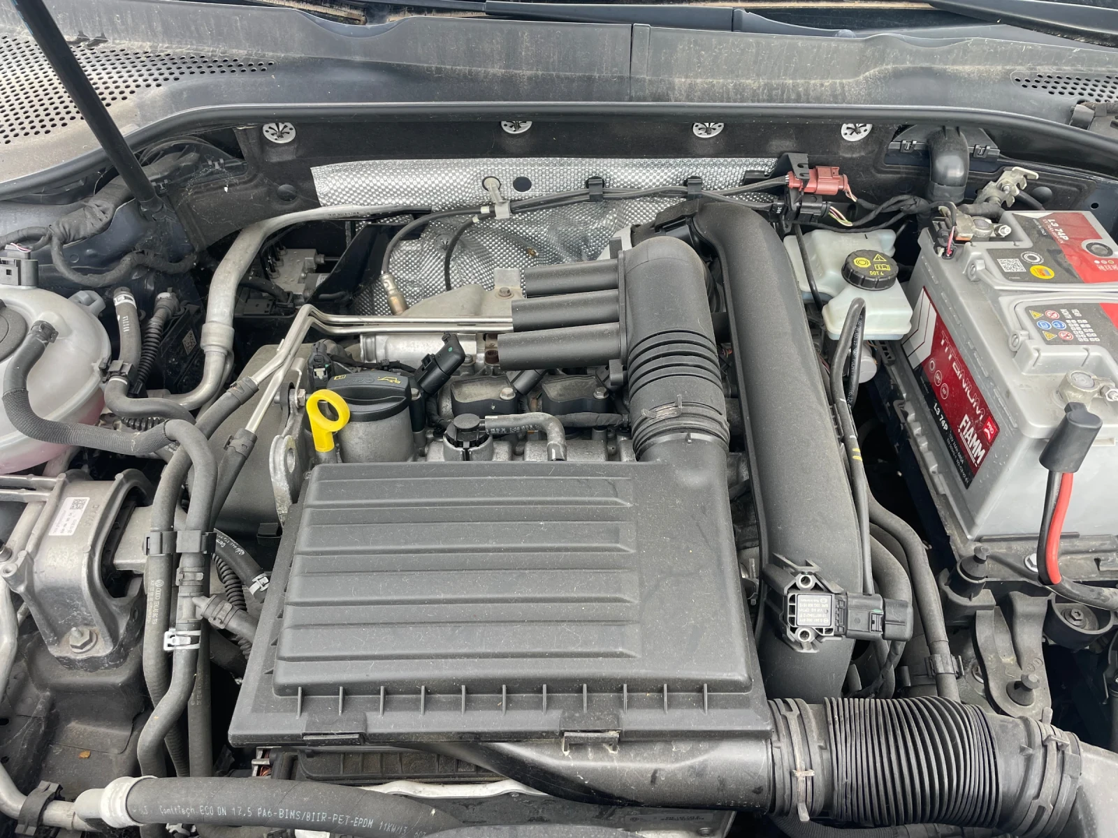 VW Golf 1.2TSI-HI-LINE-ITALIA | Mobile.bg — изображение 16