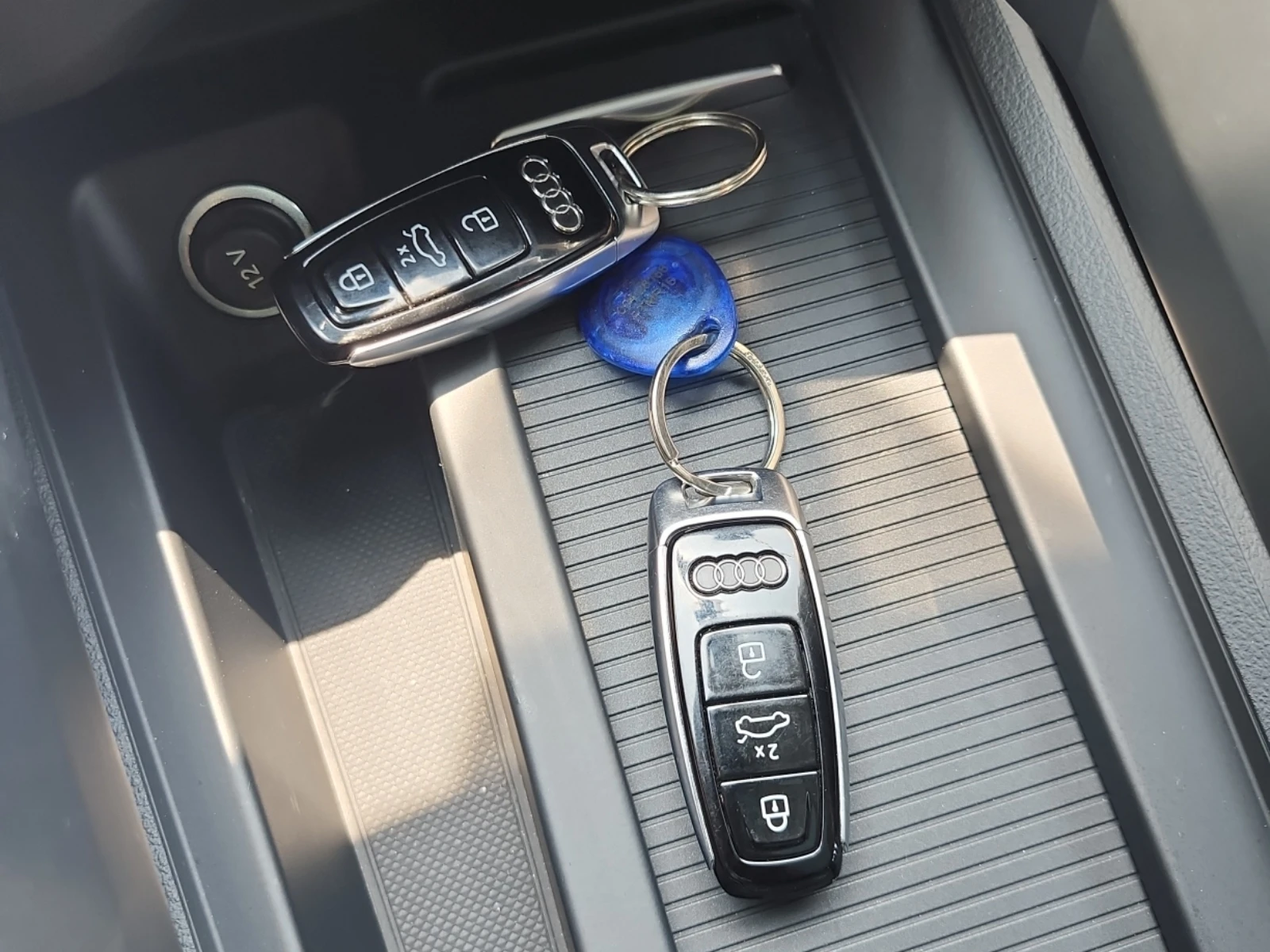Audi E-Tron * PROGRESSIV * CARFAX * АВТОКРЕДИТ - изображение 9