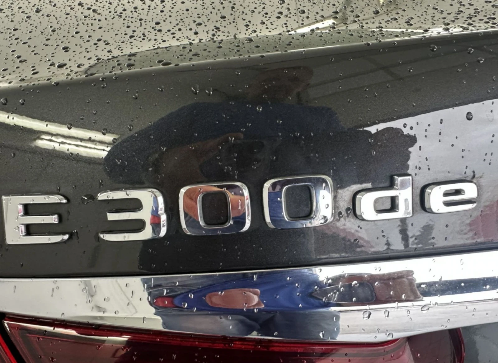 Mercedes-Benz E 300 de KAMERA.LED.NAVI  48000KM.Plug in-Hybrid - изображение 6