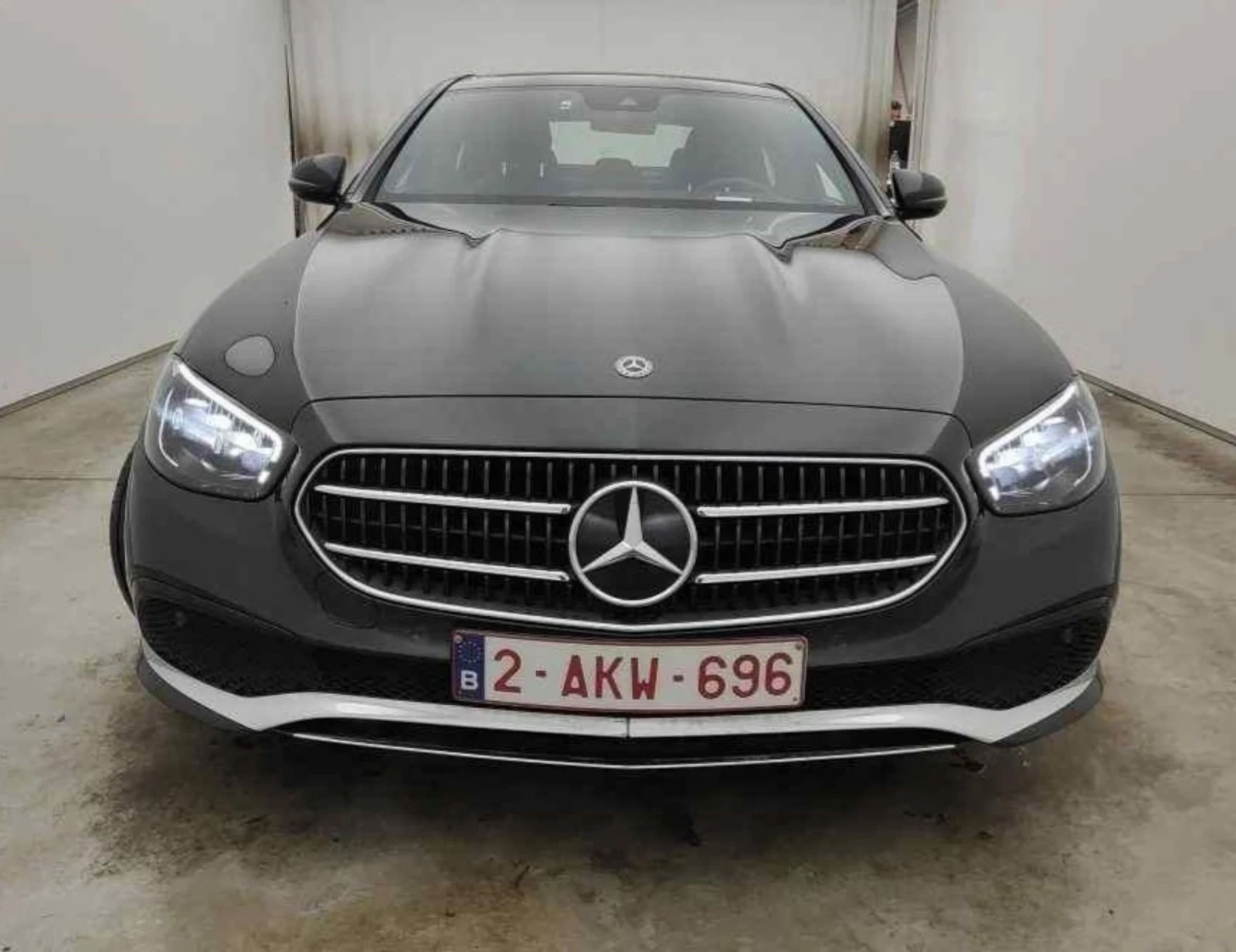 Mercedes-Benz E 300 de KAMERA.LED.NAVI  48000KM.Plug in-Hybrid - изображение 2